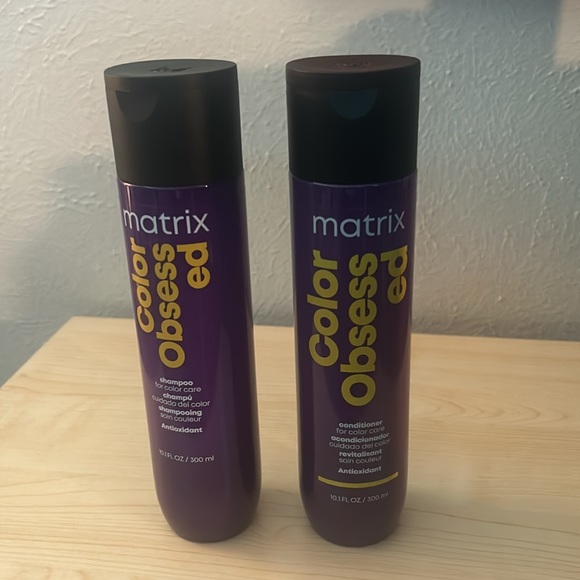 Matrix color obsessed shampoo and conditioner - Picture 3 of 3